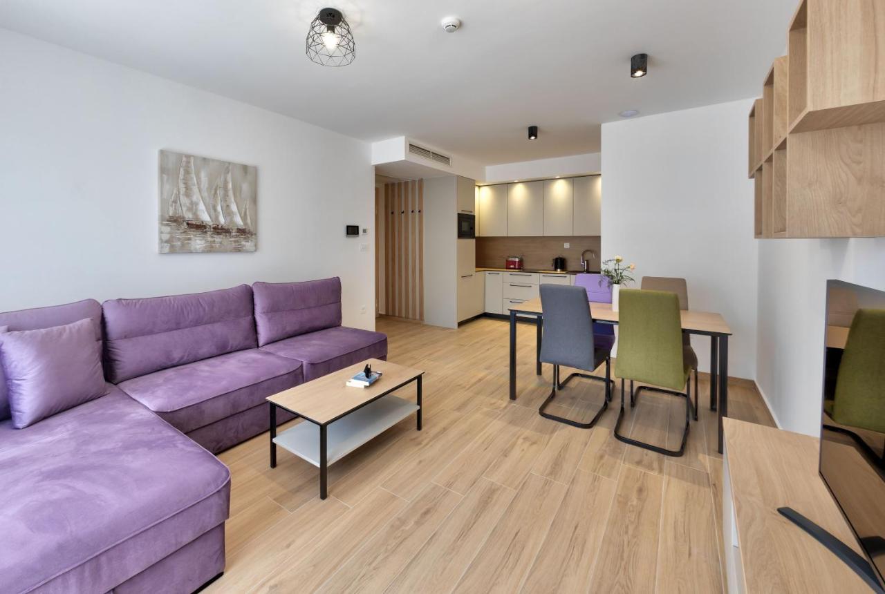 Apartments Amare Promajna Exterior photo